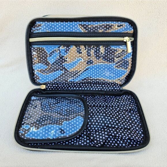 NWOT Marilyn Monroe Glamour Cannot Be Manufactured Cosmetic Bag - Picture 6 of 11